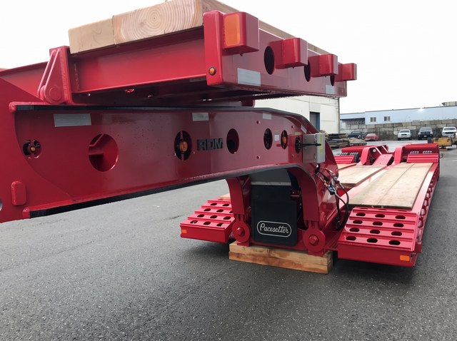 Front view of the red gooseneck and its RDM lettering.