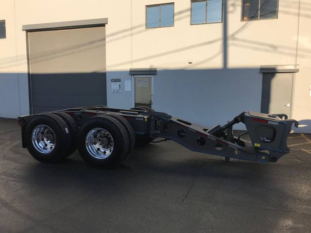 Gray two axle nitrogen booster with Honda power pack and nitrogen cylinders, photo 2 of 10